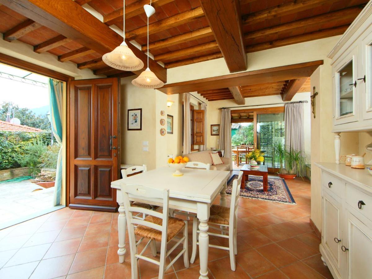 Holiday Home Il Girasole By Interhome カマイオーレ エクステリア 写真